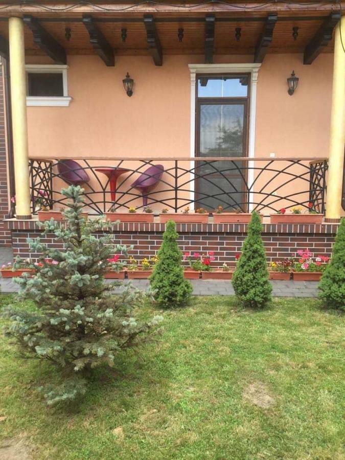 Casa Onyx Hotel Târgu Jiu Exterior foto